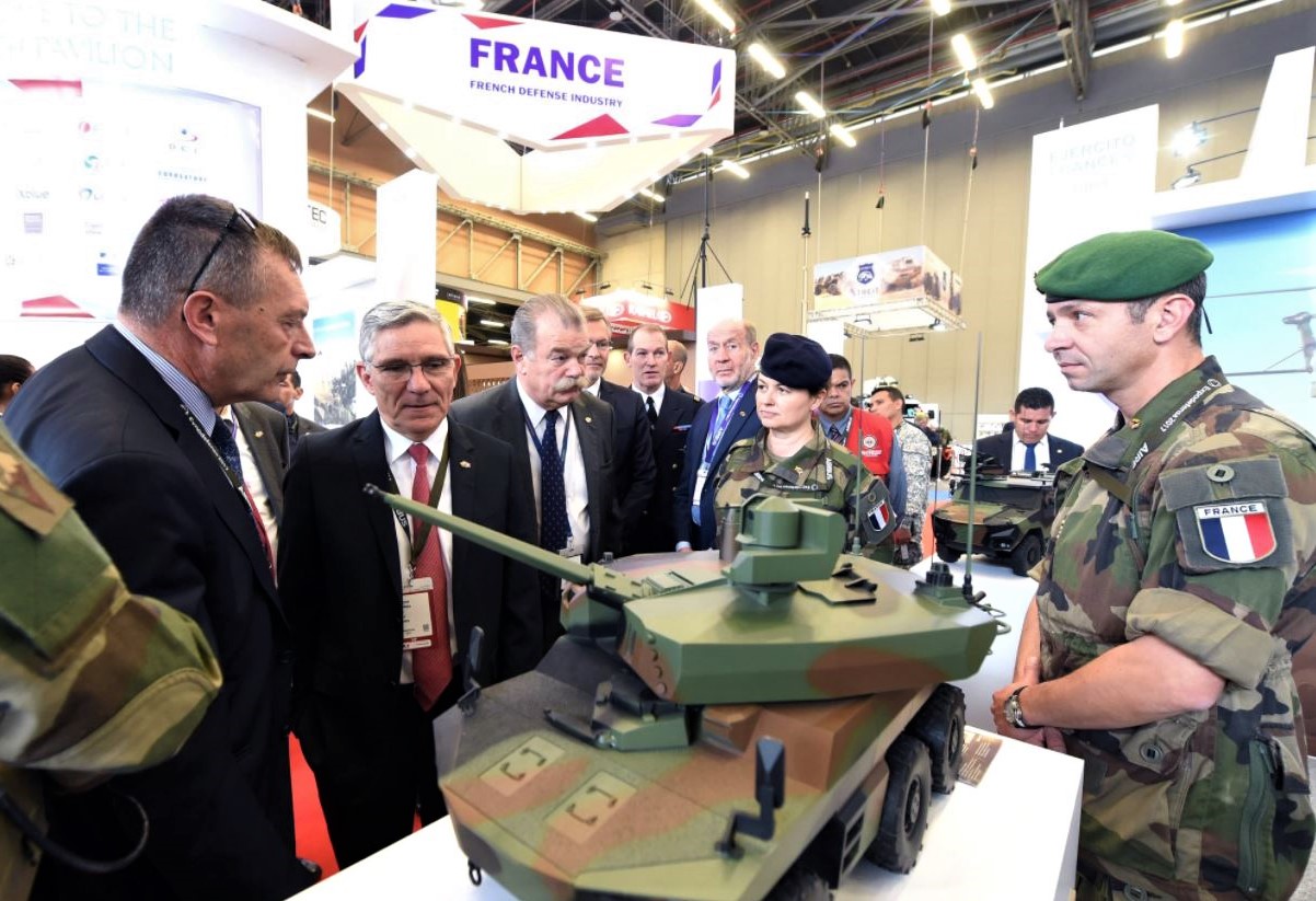 2017-12-04-Expodefensa-2017-1st-day-Patrick-France